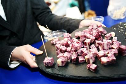 ‘xc体育’北京新东方暑假考研无忧集训营师生联谊会圆满落幕